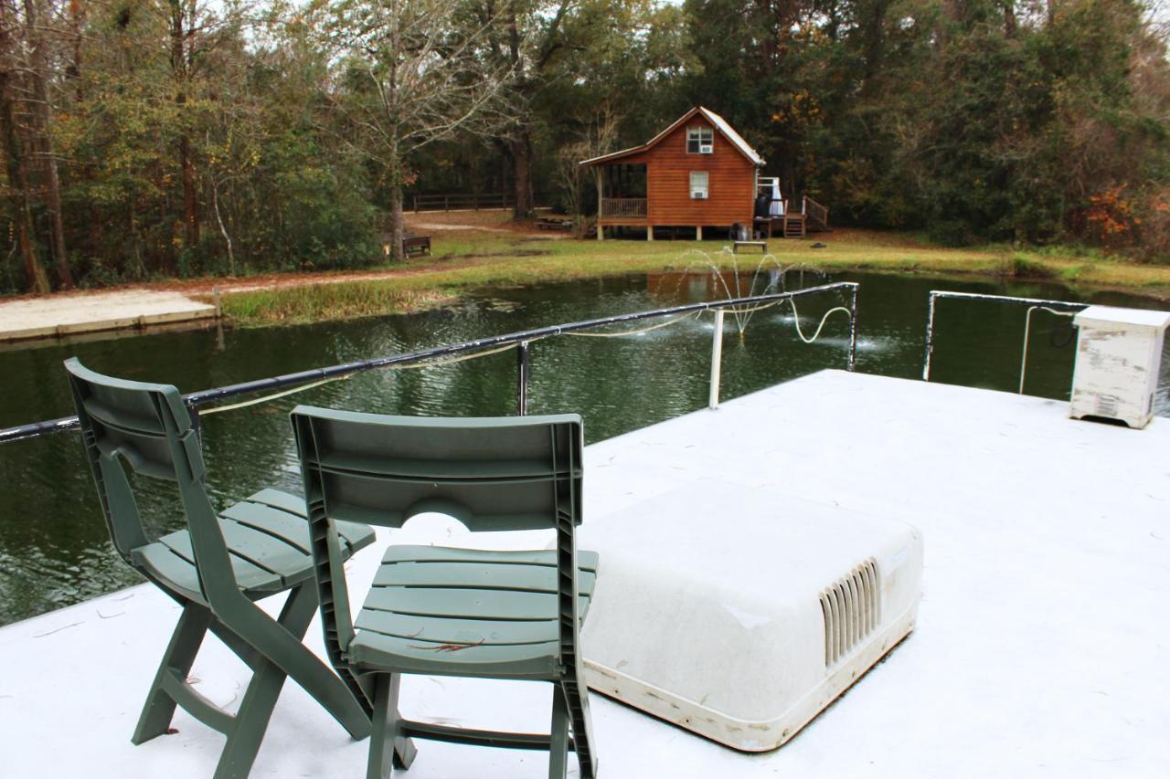Berry Creek Cabins Hotell Isabel Eksteriør bilde